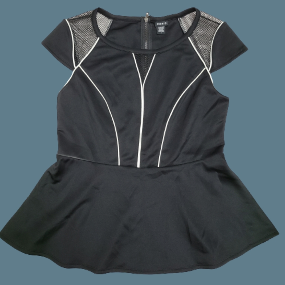 Torrid Size 2 Peplum Going Out Top
